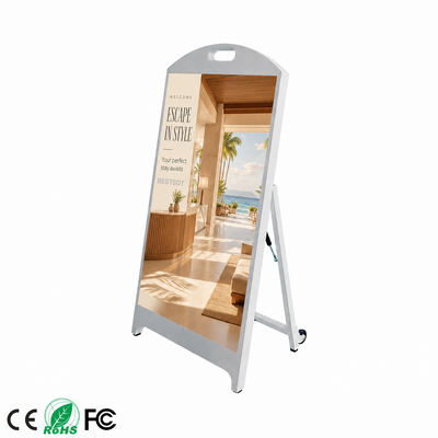 Calidad  Outdoor LED Poster Display 3X3 P2.5 4500nits IP65 Battery Powered Digital A-Board Sign Fábrica