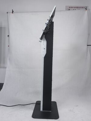 21,5 23,6 27 Quiosco de pedidos con pantalla táctil de 32 pulgadas con Cortex-A17 de cuatro núcleos y brillo de 350 Cd/m² para autoservicio de restaurante