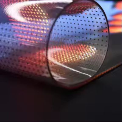 Pared de cortina de vidrio creativo Pantalla LED transparente 80% Transmisibilidad de la luz 5000 nits Brillo Diseño flexible