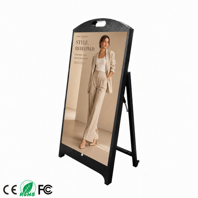 Smart Control LED Poster Display App U Disk Nube altavoz WiFi para exteriores IP65 Signo digital